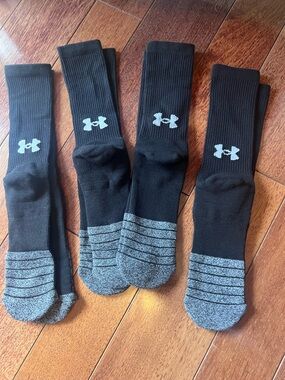 Under Armour Black Crew Athletic Socks with Grey Toe